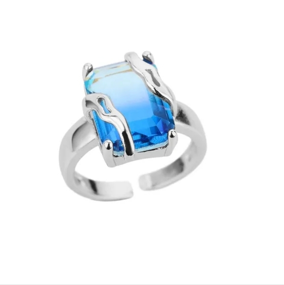 Blue Resizable Cubic Zircon Stone Silver Ring - Picture 2 of 6